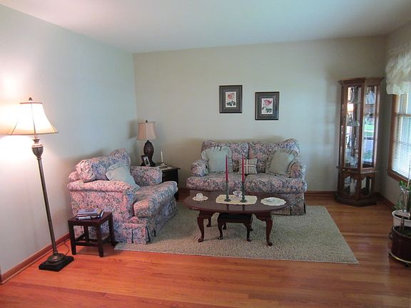 4th image of 5318 N Oriole Ave