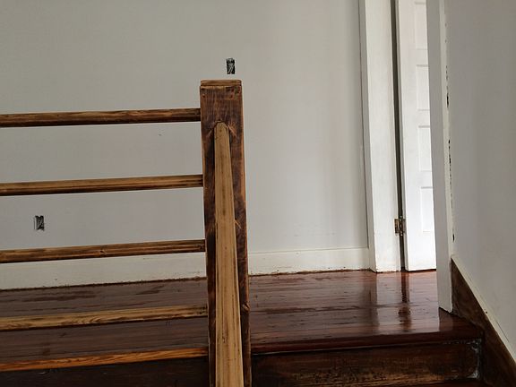 3rd image of 2524 Peniston St