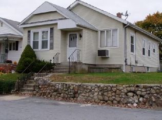 32 Packard Ave, North Providence, RI 02911