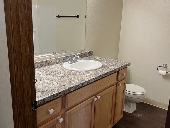 4th image of 10700 SW Garden Park Pl