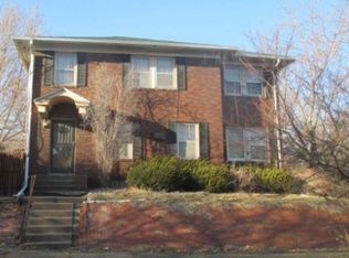 355 13th Ave, Moline, IL 61265