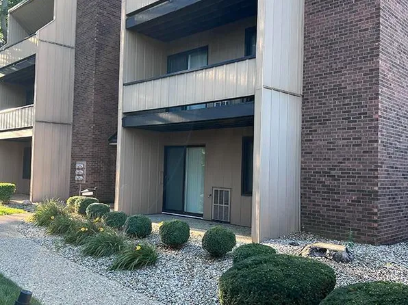 2414 W Pasmoso Dr #1103, Peoria, IL 61614