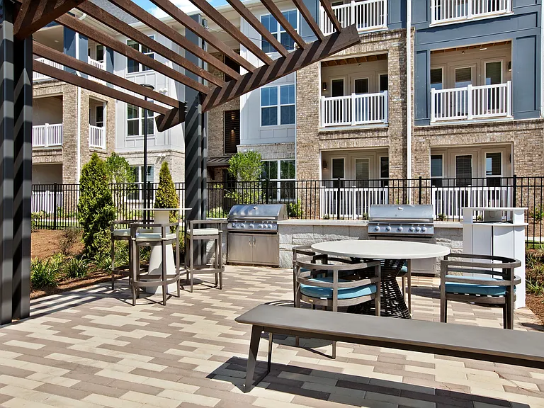 Celadon on Club Apartments — Photo 40