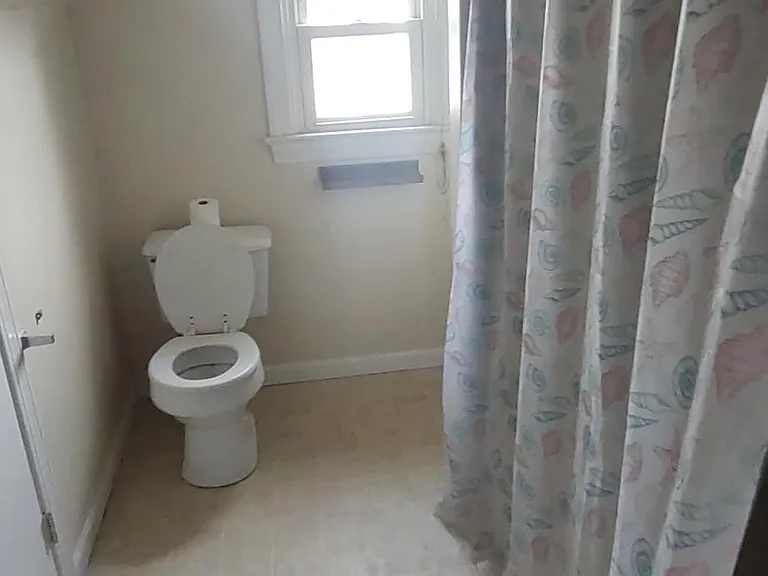 1021 E Schuylkill Rd #4 — Photo 6