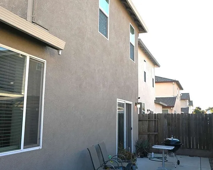 715 Blue Stone Dr — Photo 23