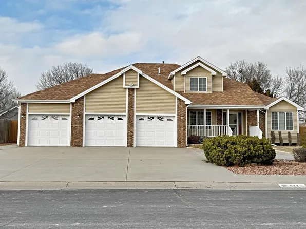 511 W 35th St, Hays, KS 67601
