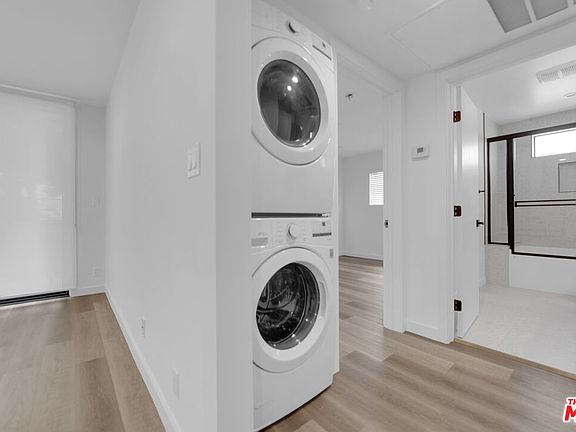 3rd image of 1254 9th St #1254C
