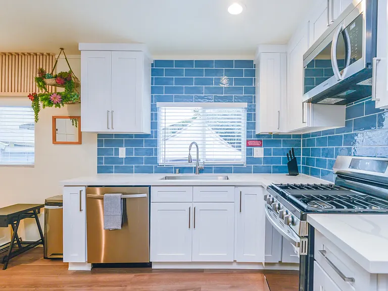 5608 Fernwood Ave #B3 — Photo 17