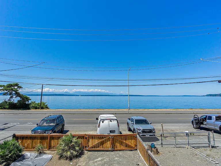 1310 Alki Ave SW — Photo 16