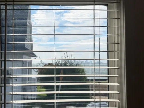 74 Puritan Rd Floor 1, Swampscott, MA 01907