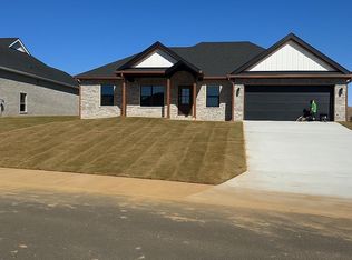 221 Michelle Dr, Beebe, AR 72012
