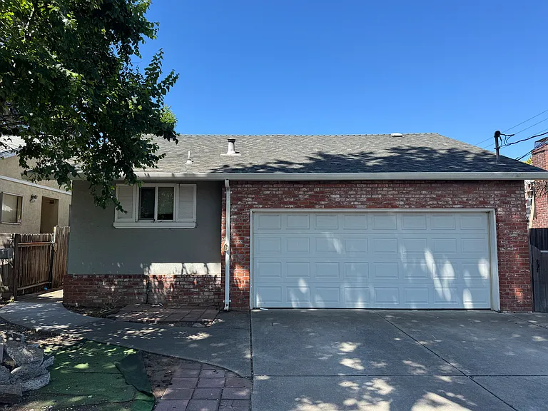 1719 Chapin St #A — Photo 1