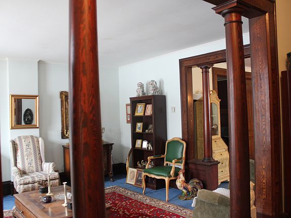 Living room to Dining room