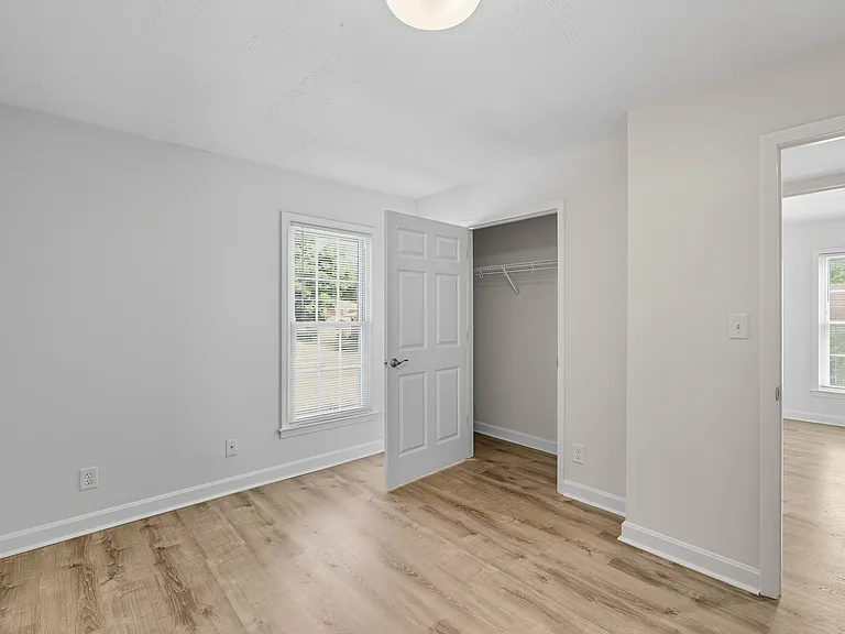 Covington Place — Photo 36