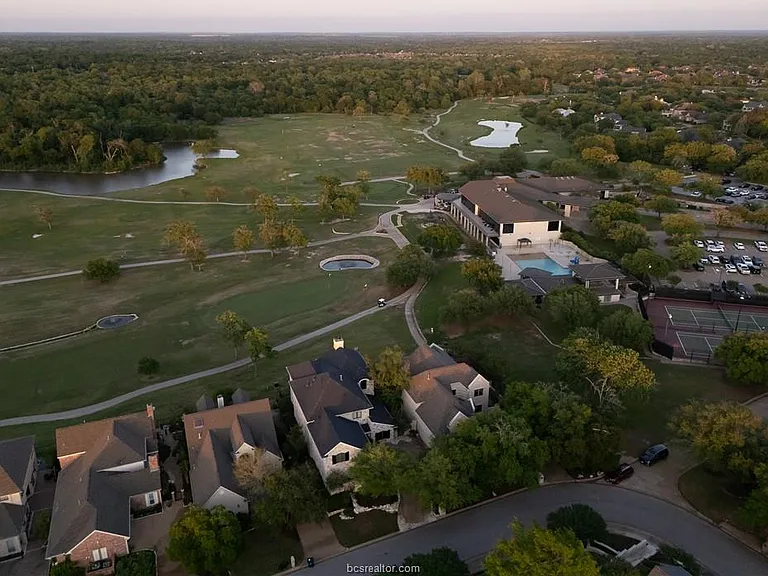 4776 Stonebriar Cir — Photo 30