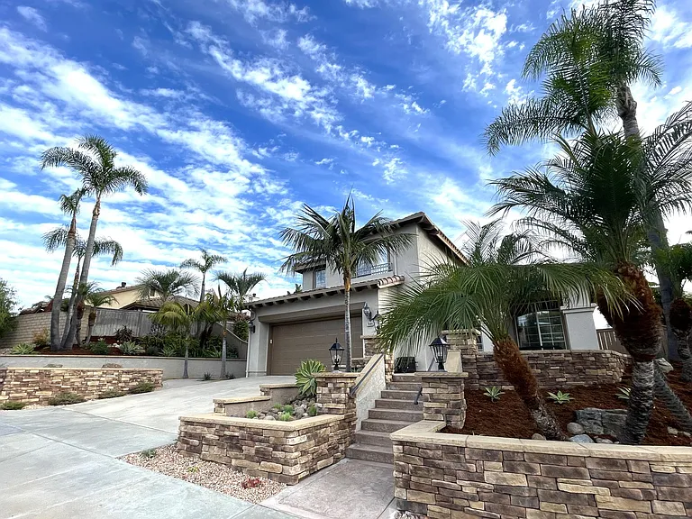 7844 Paseo Tulipero — Photo 2