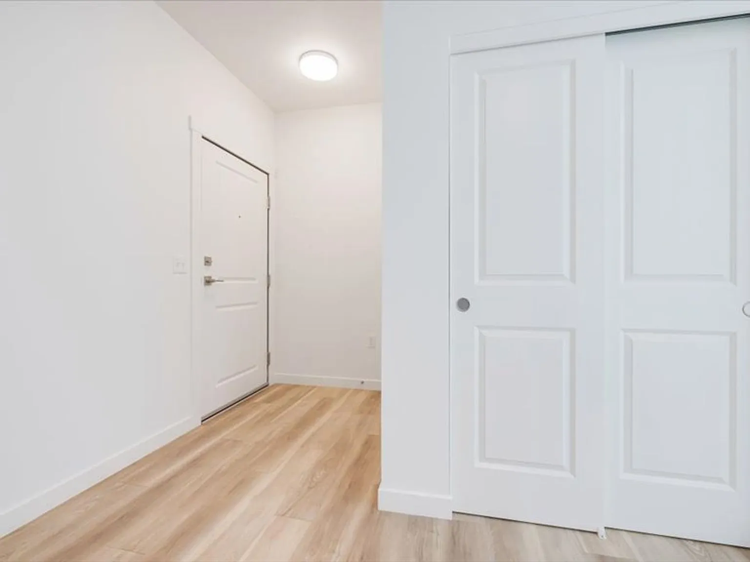 Hermoso View Apartments — Photo 4