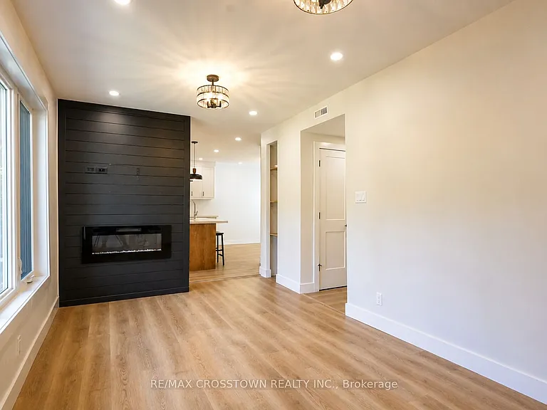 86 Doran Rd — Photo 10