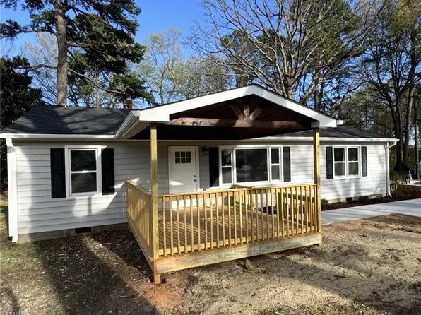 2213 Obrien St, Greensboro, NC 27407