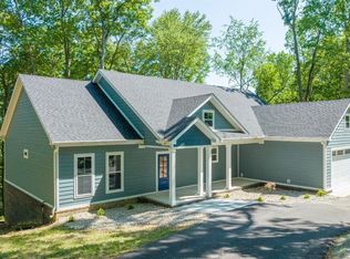 218 Hurricane Shores Rd, Scottsville, KY 42164