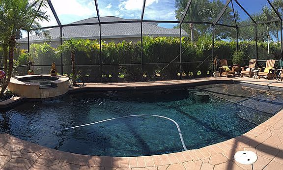 4th image of 9740 Sassafras Ct