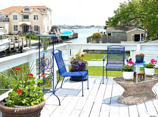 605 Fire Island Ave, Babylon, NY 11702