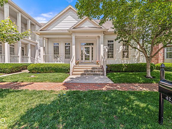 3rd image of 4236 Statesmen Dr