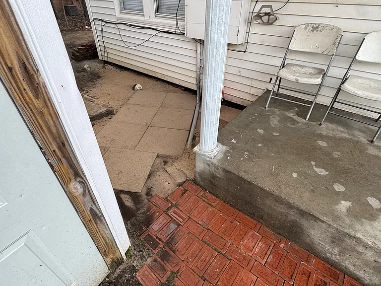 102 Wilson St — Photo 14