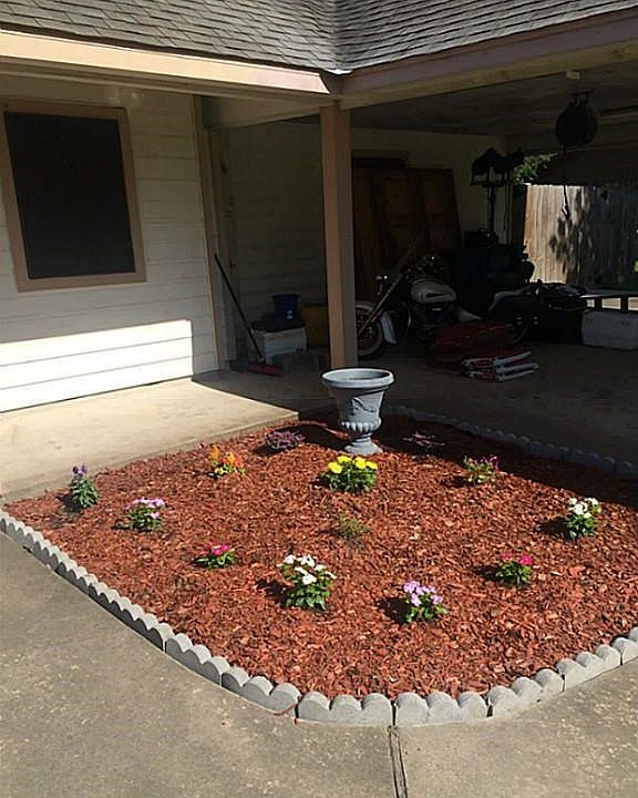 1st image of 3261 W Meadow Ln