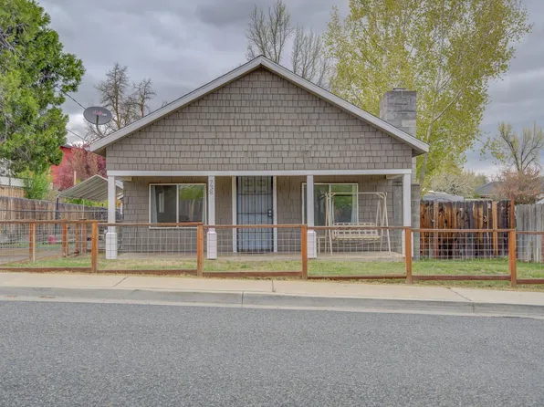 738 W Miner St, Yreka, CA 96097