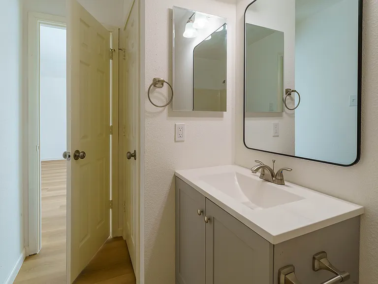 1109 Hilltop Dr — Photo 17
