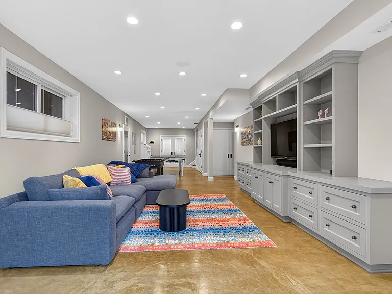 2028 NE Alameda Dr — Photo 20