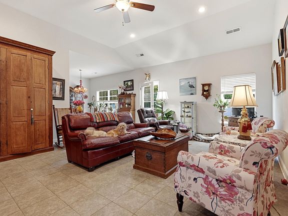 2nd image of 108 River Country Dr.