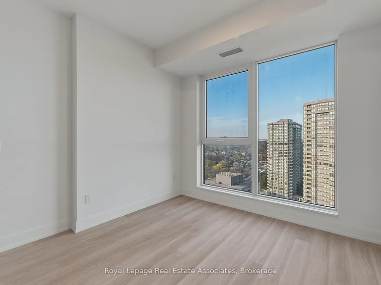 25 Cordova Ave #1714 — Photo 12