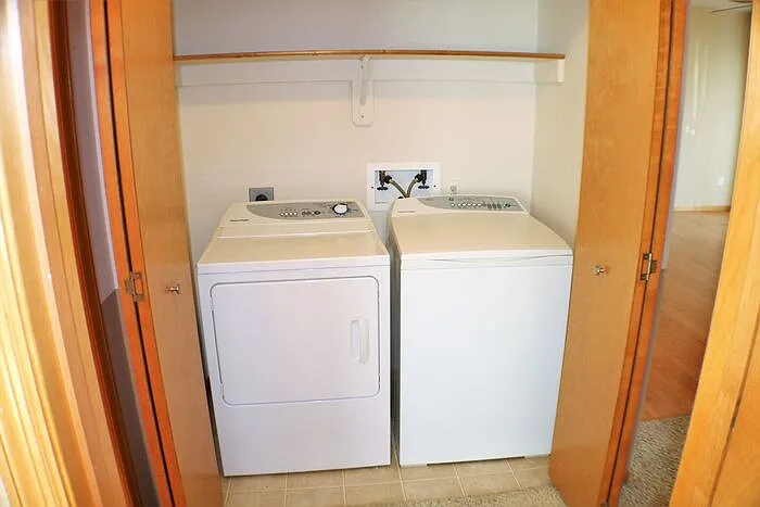 240 Sadler Ln #303 — Photo 7
