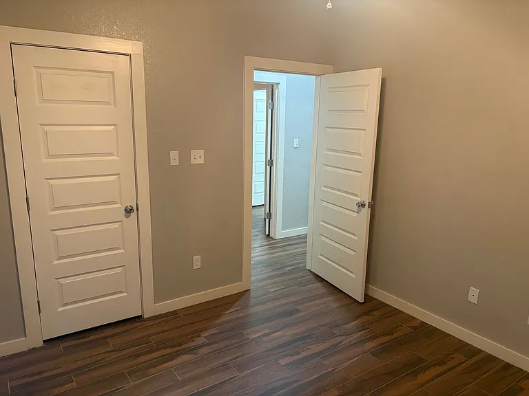 1619 S Q St — Photo 10