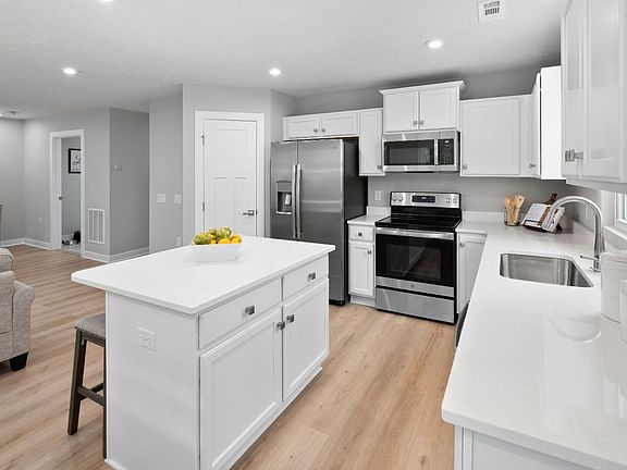 Grand Bahama with Finished Basement