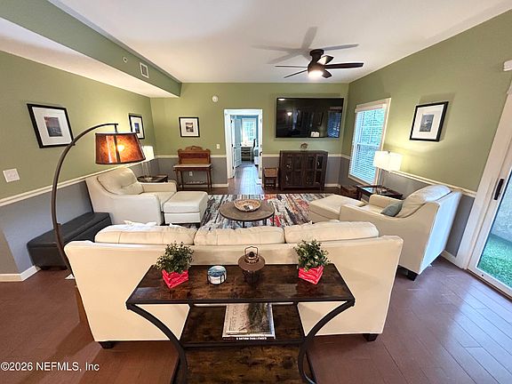 5th image of 965 REGISTRY Boulevard #212