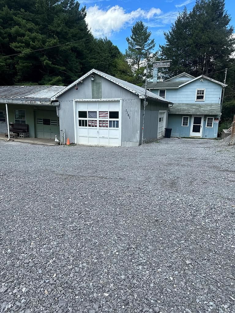 1161 Old Bramwell Rd, Bluefield, WV 24701 Zillow