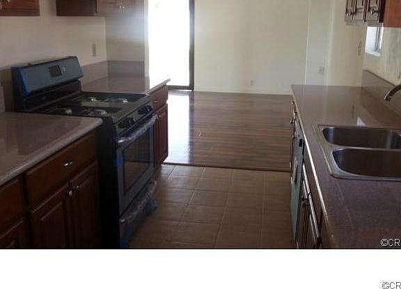 5th image of 14229 Masline St