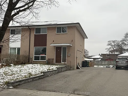 12 Felan Cres #BASEMENT Photo 1