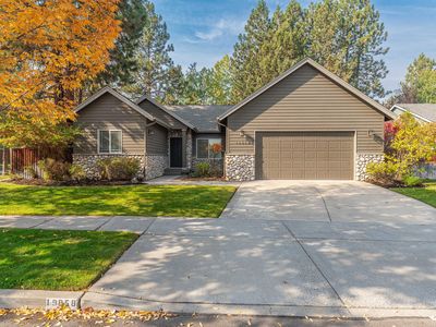 19858 Powers Rd, Bend, OR, 97702