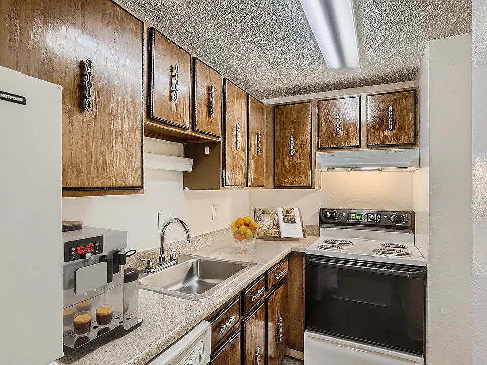 FH Unit Interior 6