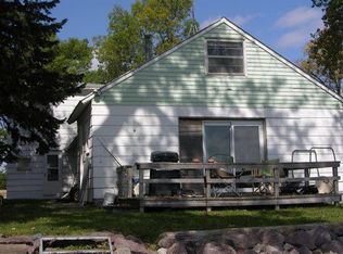 458 N Lake Dr, Watertown, SD 57201