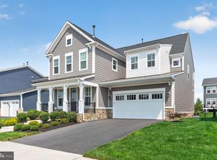 109 Philokalia St SE, Leesburg, VA 20175