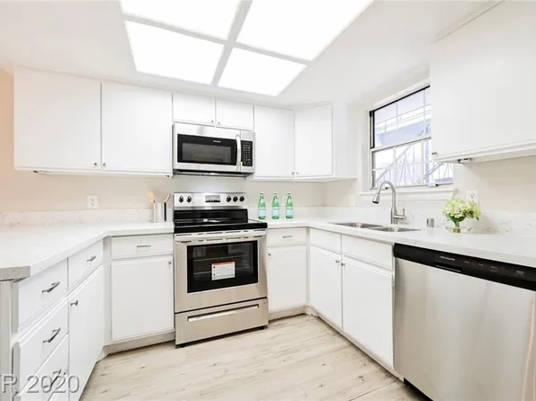 3823 S Maryland Pkwy Unit P3, Las Vegas, NV 89119