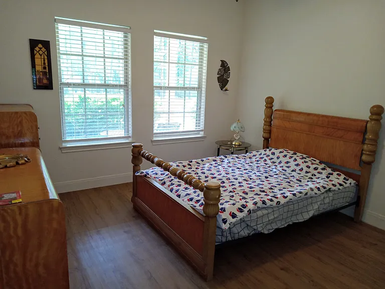 Bedroom #1
