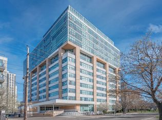 2 Fieldway Rd #707, Toronto, ON M8Z0B9