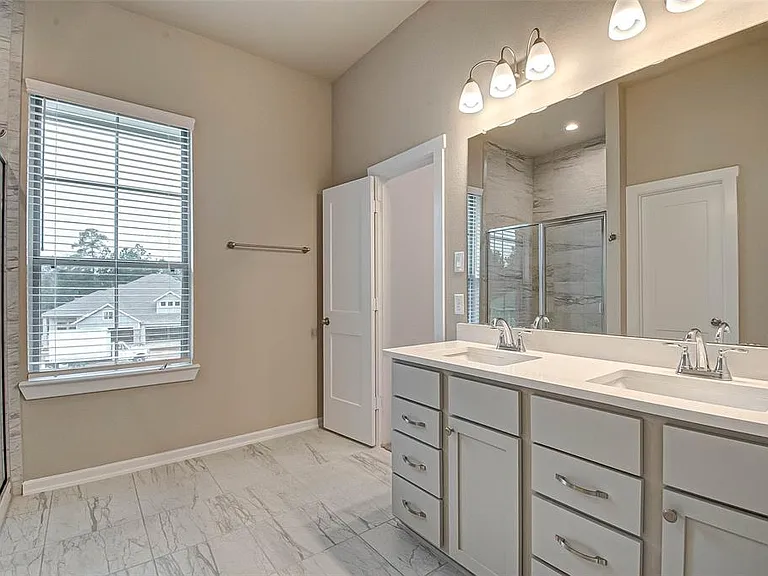 332 N Spotted Fern Dr — Photo 14