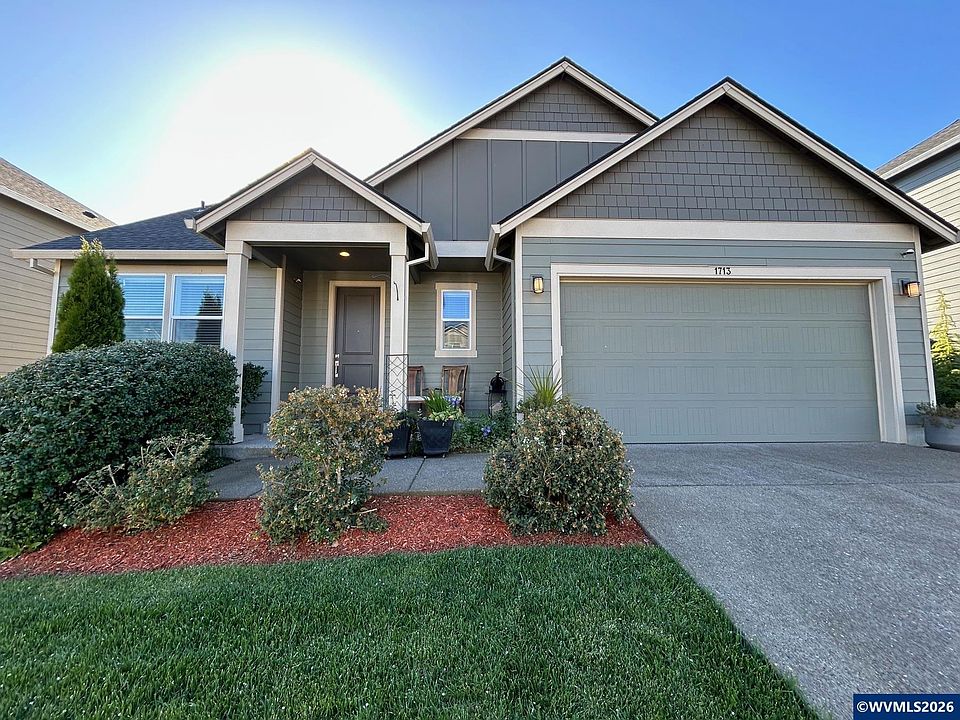1st image of 1713 N Kalapuya Pl